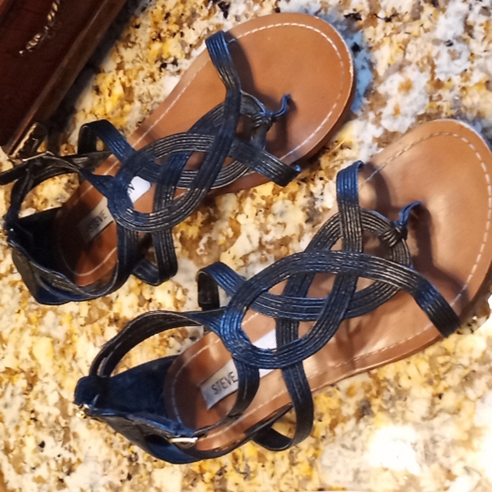 Steve Madden leather sandals size 7 black